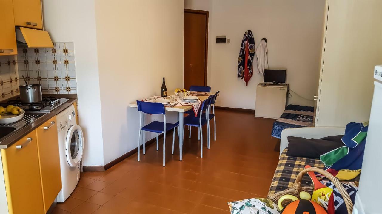 Residence Solarium Бибионе Екстериор снимка